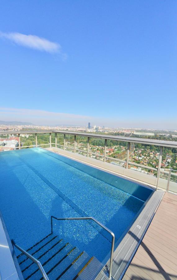 Brand-New, Close To Centre, Rooftop-Summer-Pool Wenen Buitenkant foto