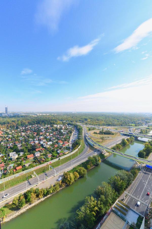 Brand-New, Close To Centre, Rooftop-Summer-Pool Wenen Buitenkant foto